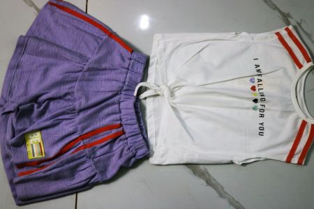 Baby Centre Top & short 5-7 years